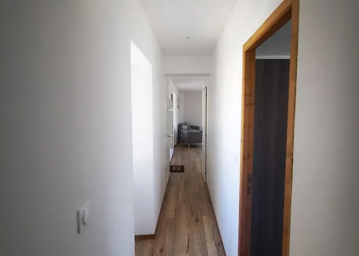 Au Bord De La Vienne