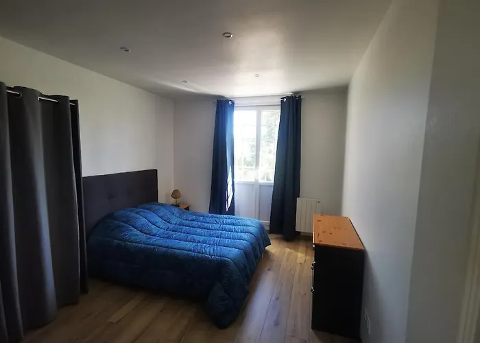 Au Bord De La Vienne Apartamento *